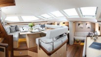 Yacht RAVEN -  Salon